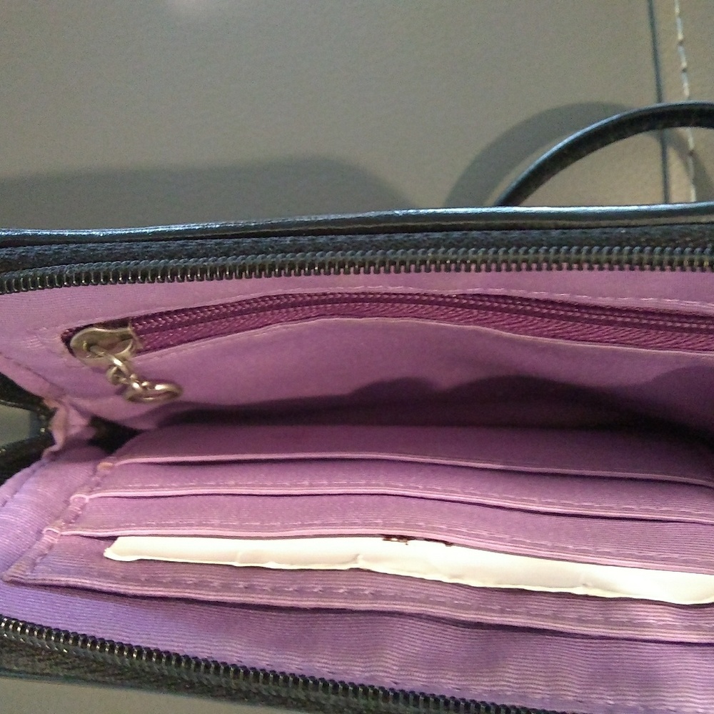 COACH WRISTLET 💖 GREAT CONDITION - Picture 4 of 7